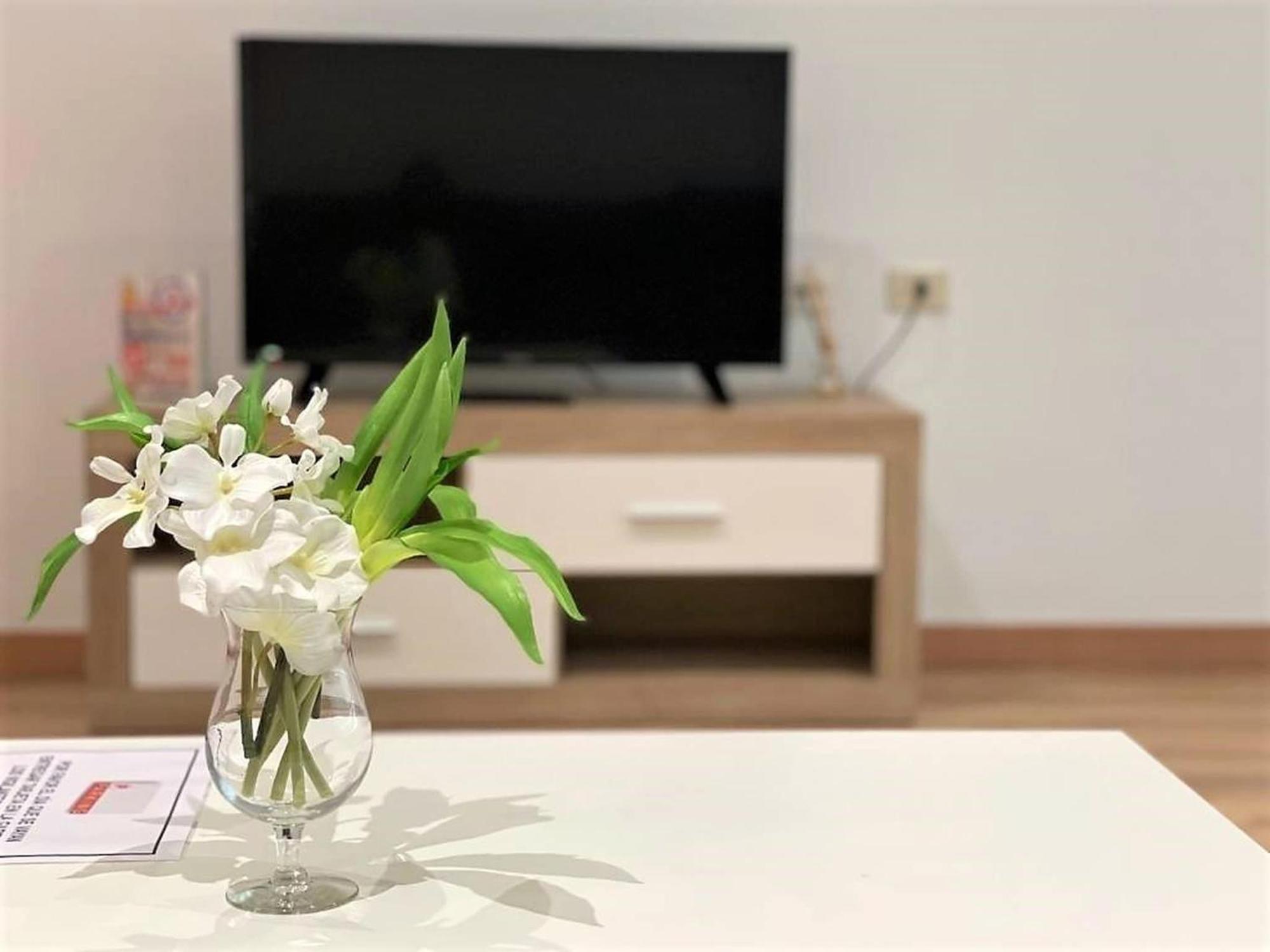 Charming Apartment In Ourense Overlooking The City Ngoại thất bức ảnh