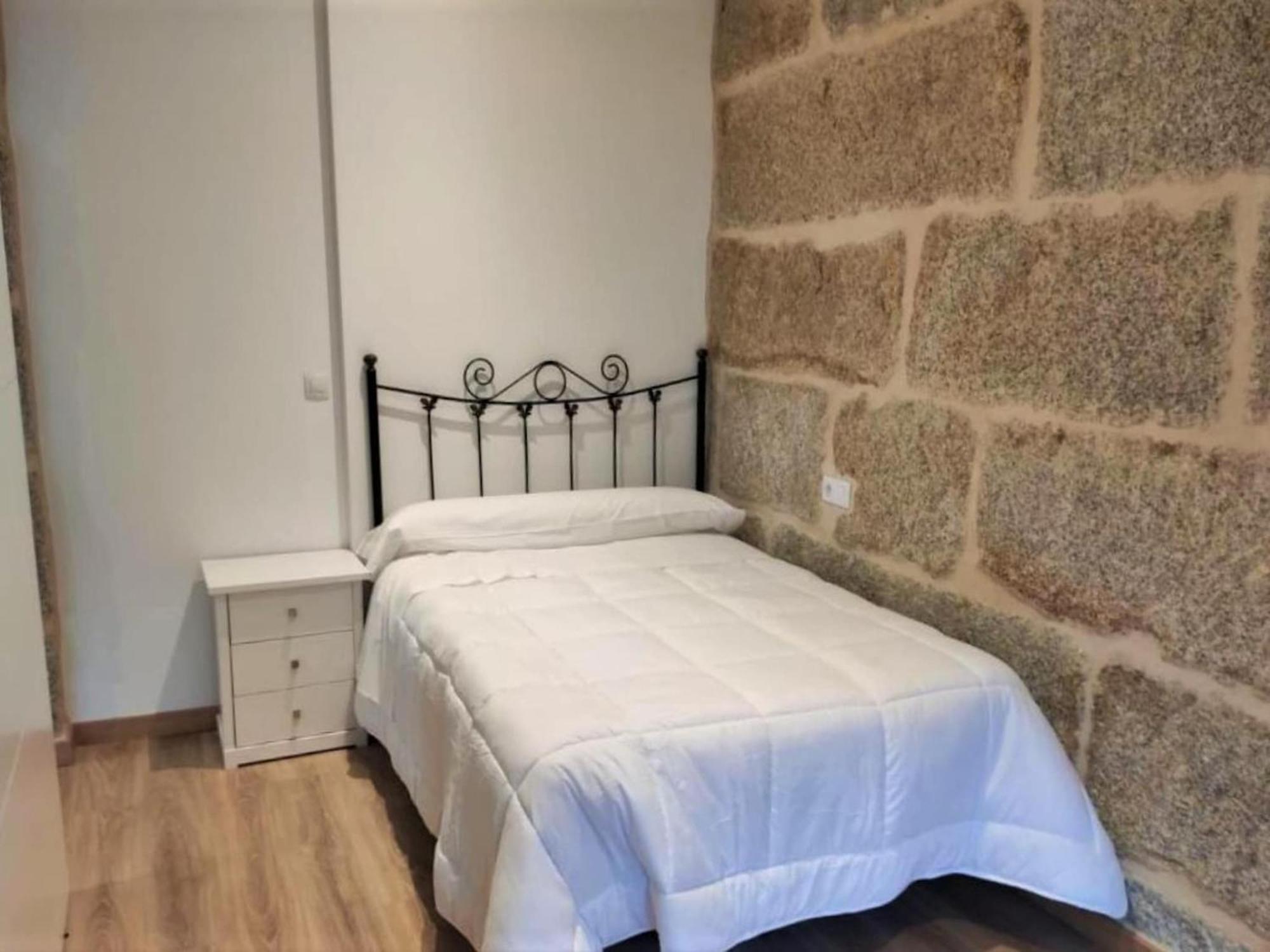 Charming Apartment In Ourense Overlooking The City Ngoại thất bức ảnh