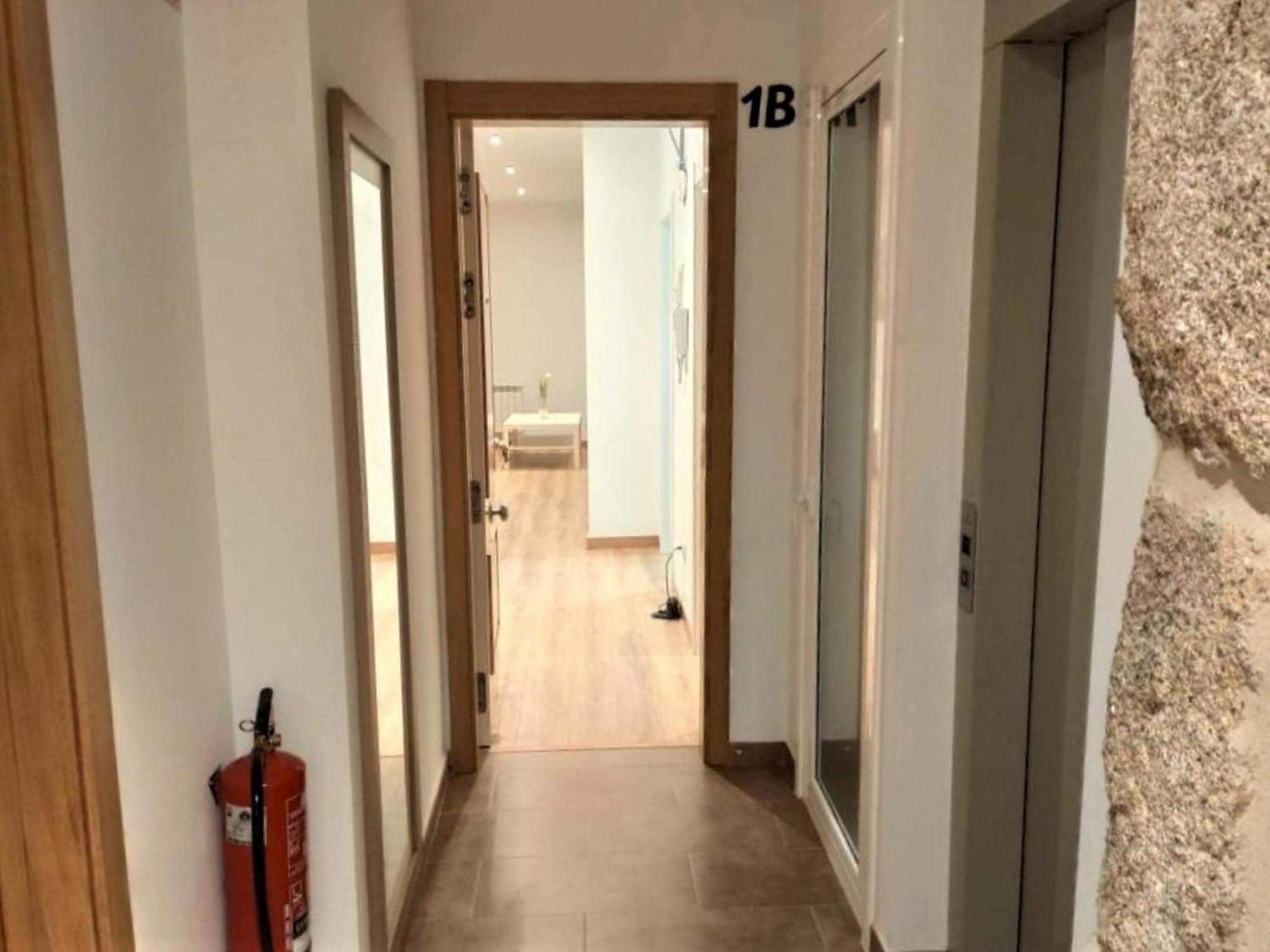 Charming Apartment In Ourense Overlooking The City Ngoại thất bức ảnh